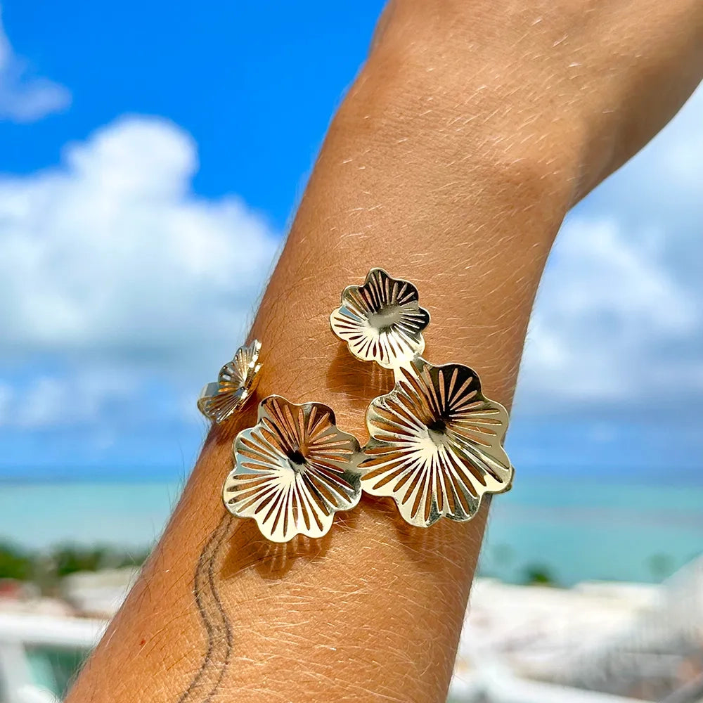Bright Modern Floral Buds Cuff Bracelet, 18k Gold Plated