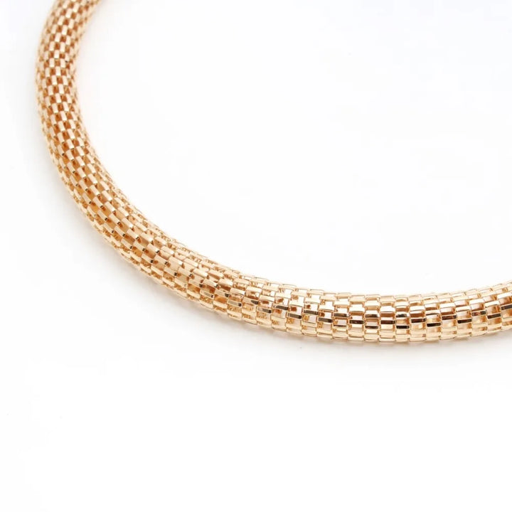 Classic Modern Mesh Necklace, 18k Gold Plated