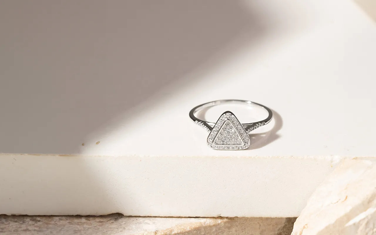 Bright Triangle with white Cubic Zirconia solitaire Ring, 925 Sterling Silver Elladora Store Australia