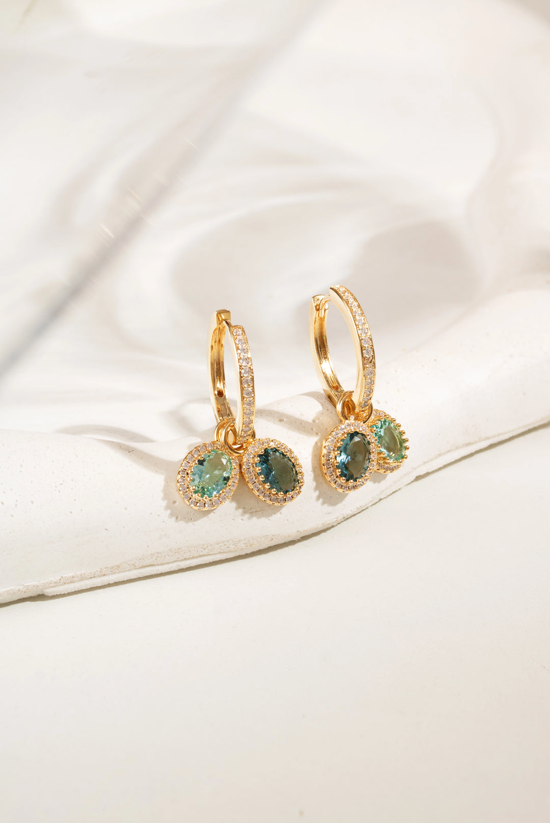 Paraíba Crystal, London Blue Crystal & White Zirconia Oval Earrings ,18k Gold Filled